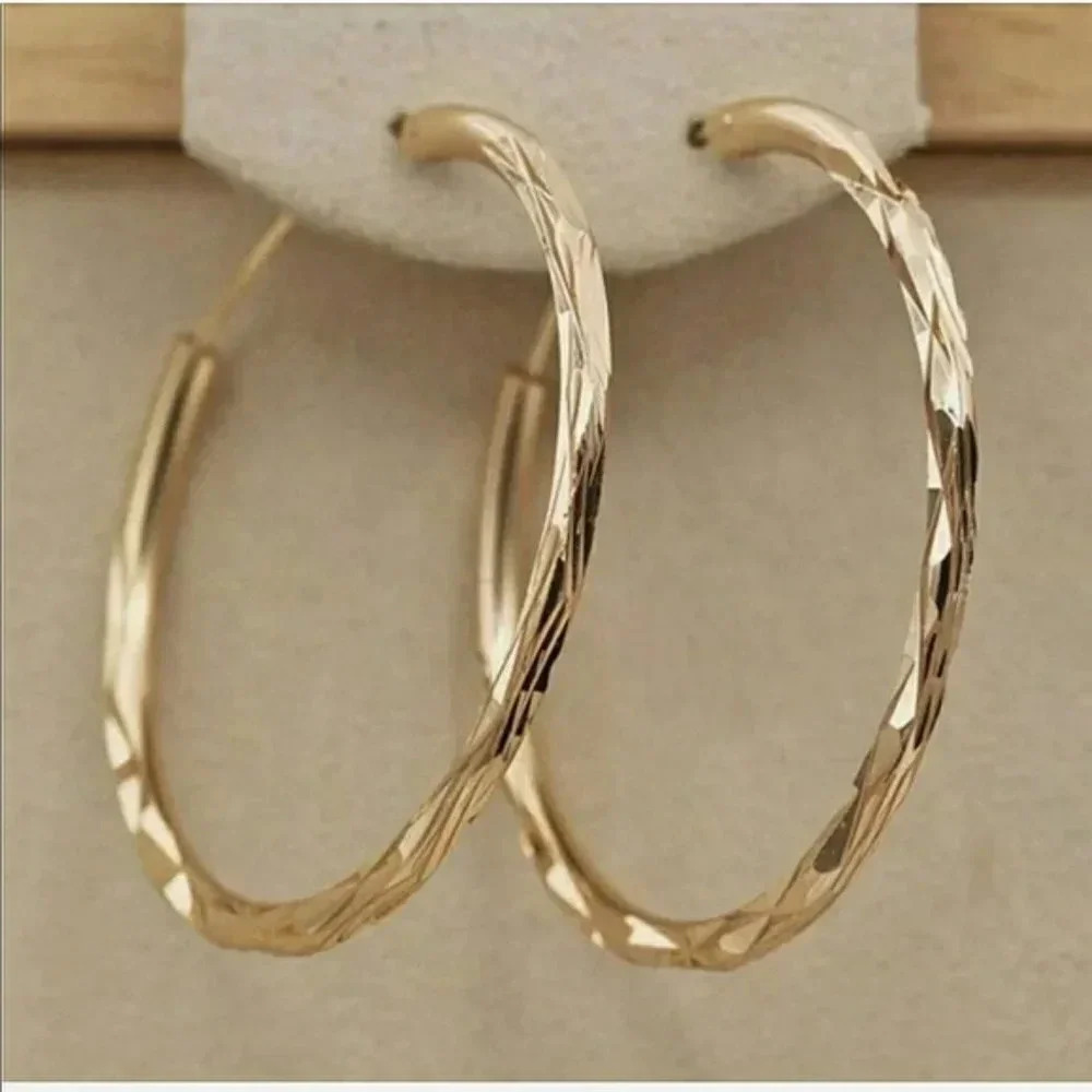 NEW 18K Gold Large Hoop Earrings Gold Textured Hoops